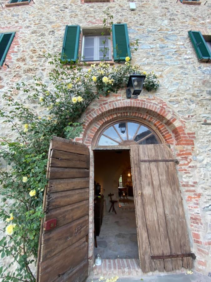 Agriturismo La Via Dell'Oliviera Ciciano Экстерьер фото